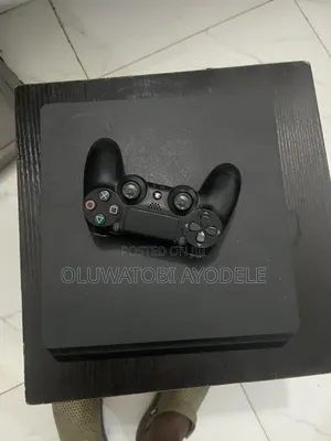 Used PlayStation 4 Console