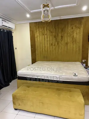 Bedframe and Mattress