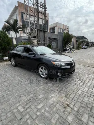 Toyota Camry 2012 Gray