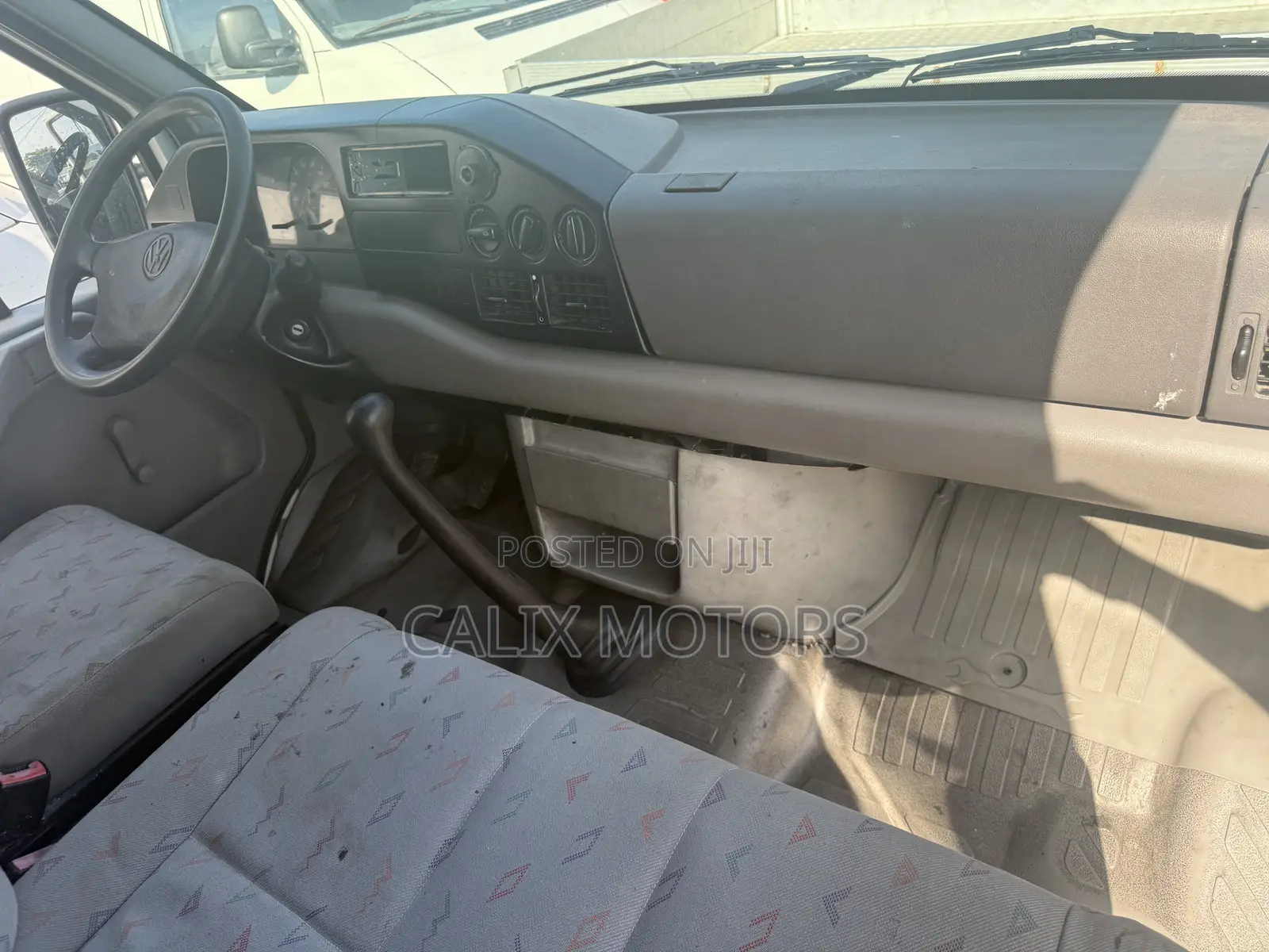 Volkswagen LT 2009 White