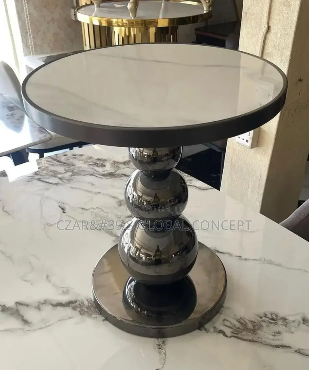 Classy Side Stool/ Coffee Table