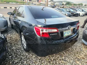 Toyota Camry 2012 Blue