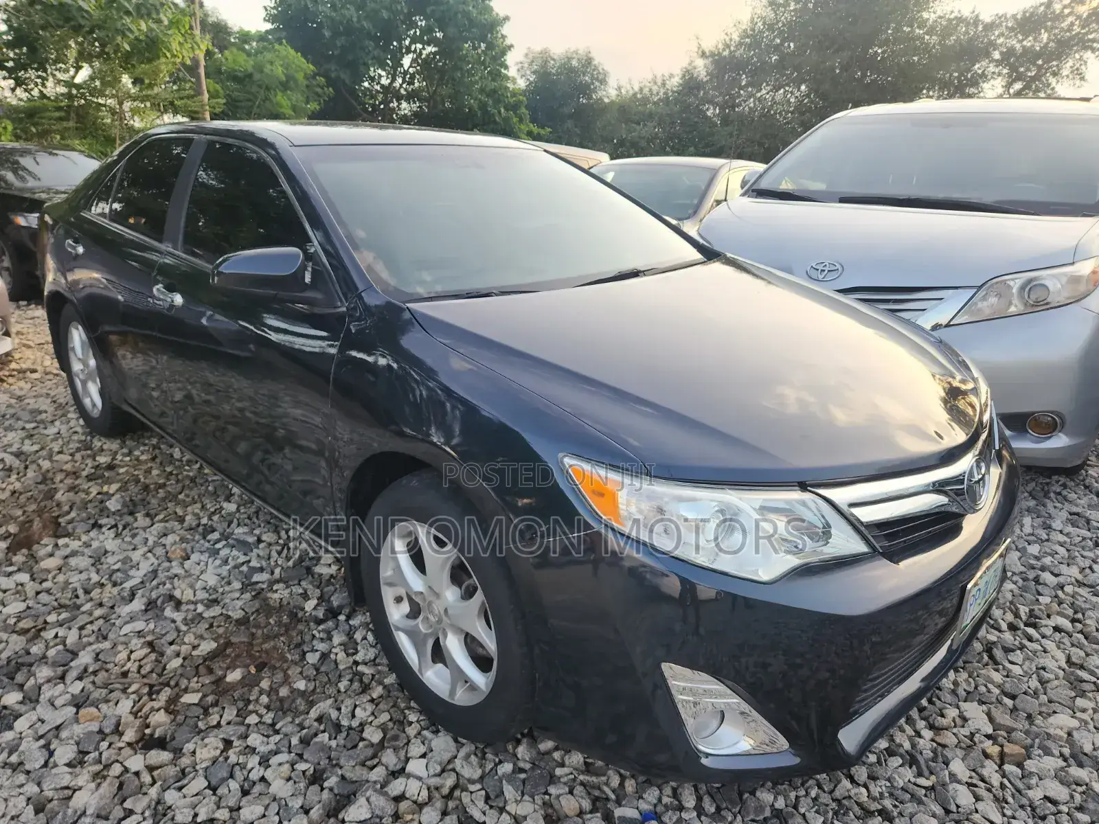 Toyota Camry 2012 Blue