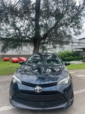 Toyota Corolla 2017 Blue