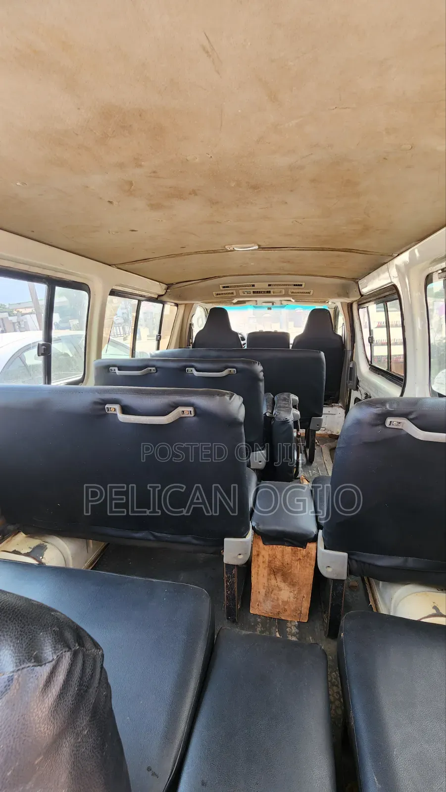 Toyota HiAce 2012 White