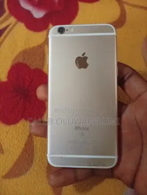 Apple iPhone 6s 32 GB Silver
