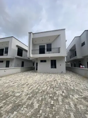 4bdrm Duplex in Ikota for rent