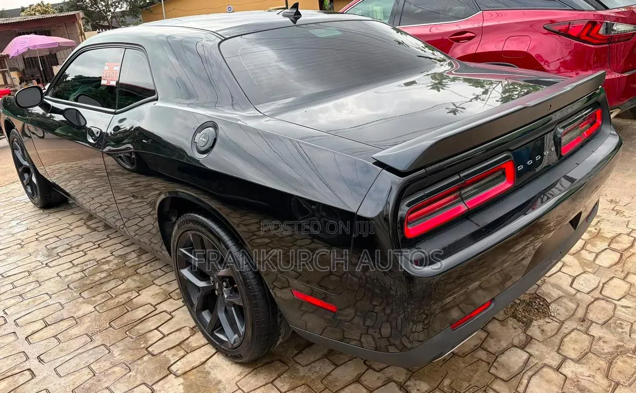 Dodge Challenger 2019 Black