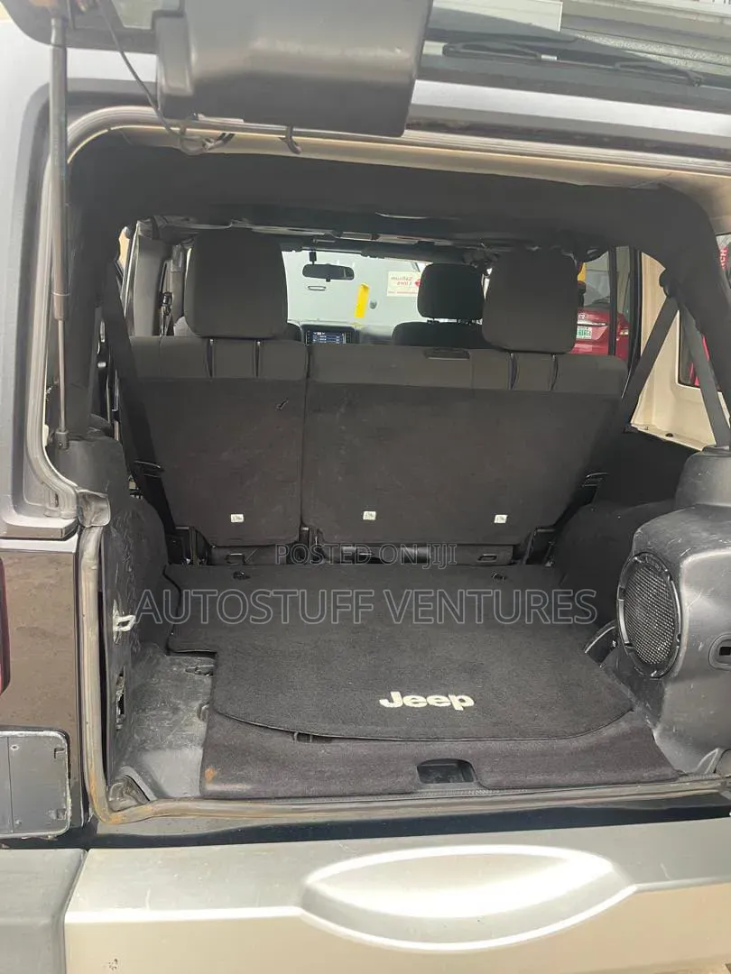 Jeep Wrangler 2011 Black