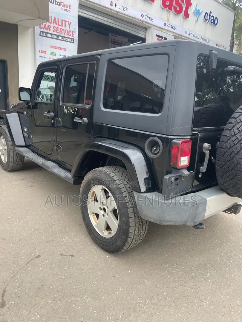 Jeep Wrangler 2011 Black