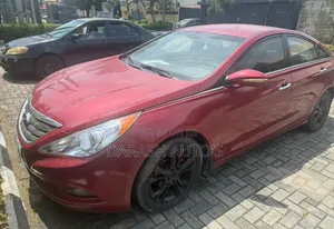 Hyundai Sonata 2012 Red