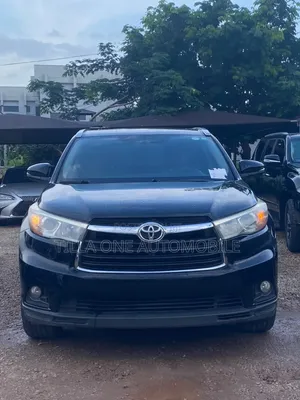 Toyota Highlander XLE 4dr SUV AWD (3.5L 6cyl 6A) 2015 Black