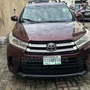 Toyota Highlander 2015 Burgundy