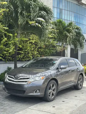 Toyota Venza XLE 2012 Gray