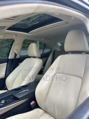 Lexus IS 250 2015 Blue