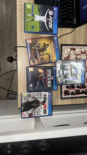 PS 4 CD( MK, FC 2025, Amazing Spider Man, NBA 2019, UFC)