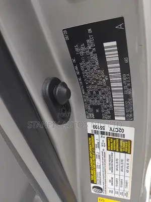 Toyota Sienna 2010 Silver