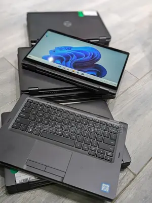 Laptop Dell Latitude 5300 2-in-1 8GB Intel Core i5 SSD 256GB