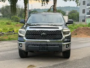 Toyota Tundra 2019 Black