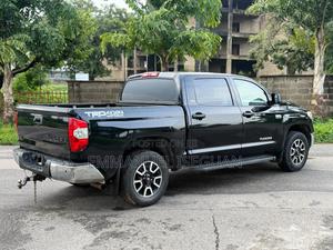 Toyota Tundra 2019 Black