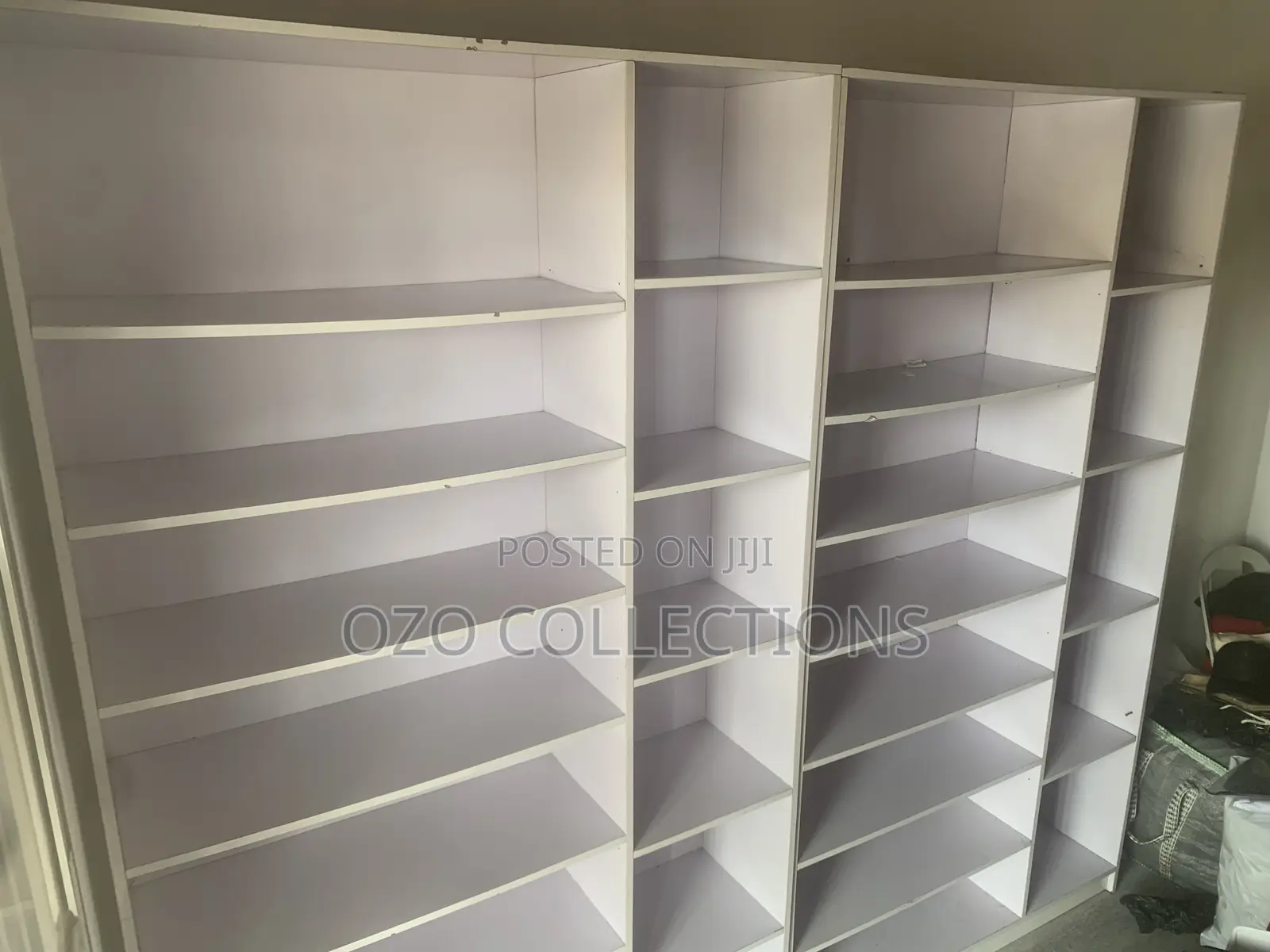 Shelve Cabin