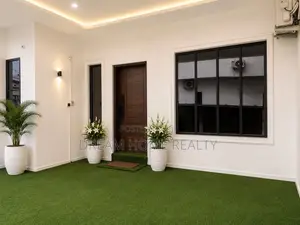 Furnished 3bdrm Duplex in Ikota Estate for rent