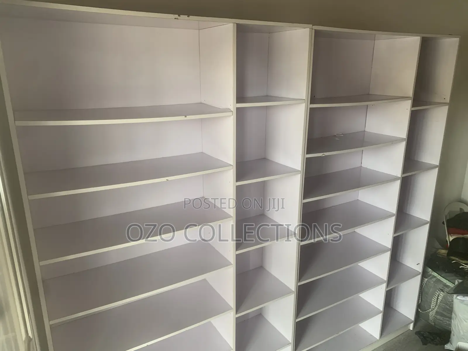 Shelve Cabin