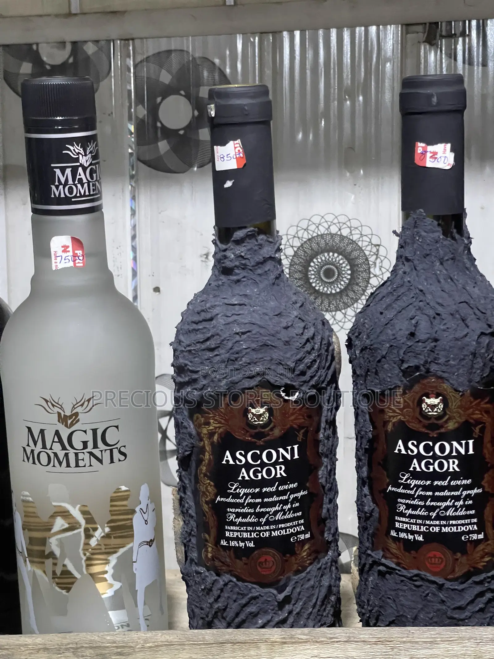 Alcholic and Non Alcoholic Drinks Available.