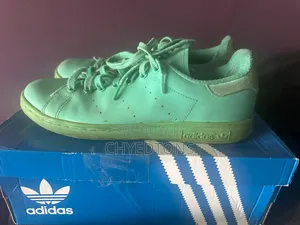 Adidas Stan Smith Light Blue Sneakers – Size 9.5