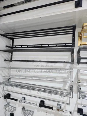 High-Grade Foldable Bathroom Towel Rack With Shelf and Hooks /90cm