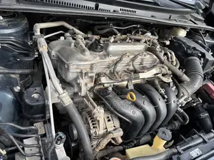 Toyota Corolla XSE (1.8L 4cyl 2A) 2018 Black