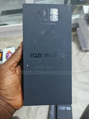 New Motorola Razr 70 Ultra 512 GB Blue