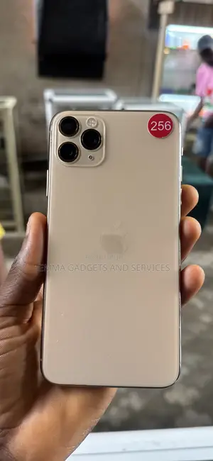 Apple iPhone 11 Pro Max 256 GB Gold