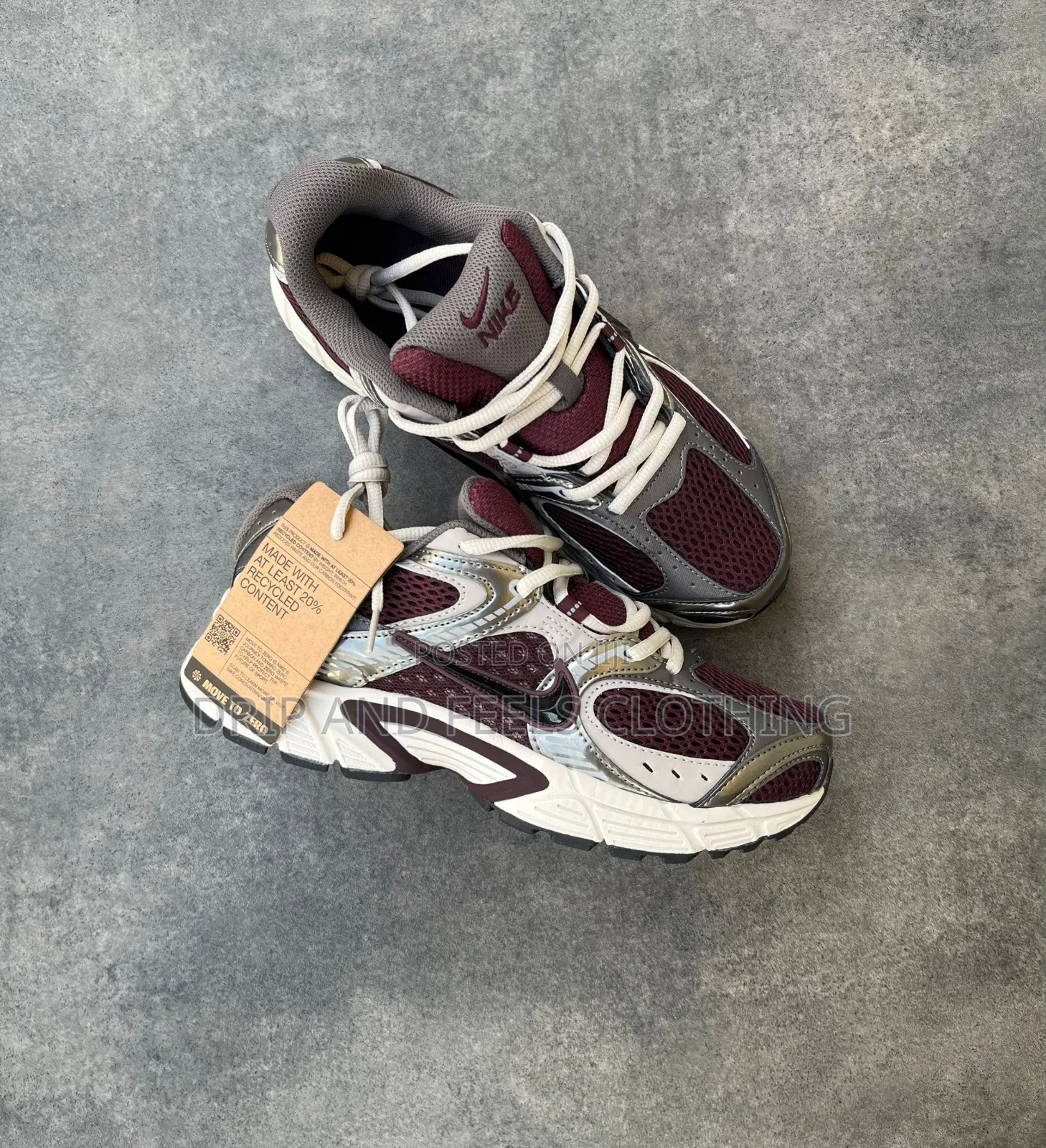 Nike V5 RNR Sneakers