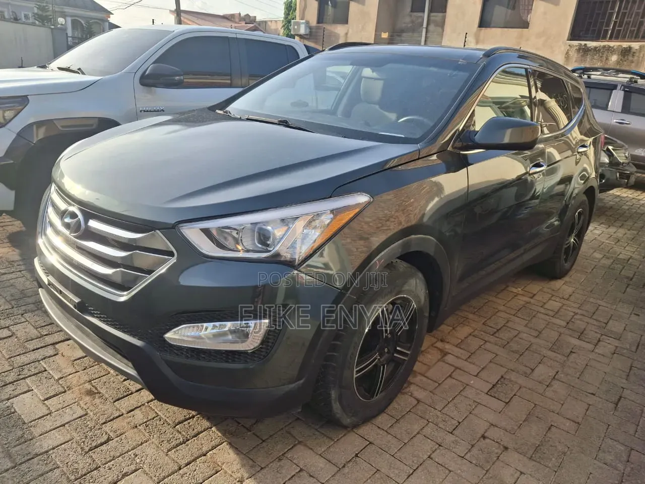 Hyundai Santa Fe 2013 Gray