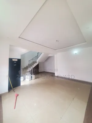 3bdrm Duplex in Durumi for rent