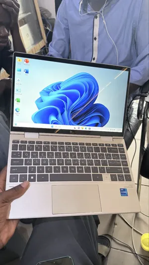 Laptop HP Envy x360 13z 16GB Intel Core i7 SSD 512GB