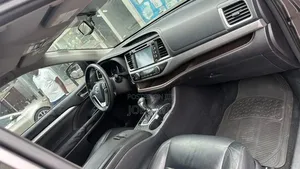 Toyota Highlander 2015 Gray