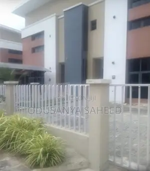 Furnished 5bdrm Duplex in Ogudu Gra Alapere for sale