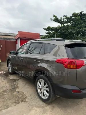 Toyota RAV4 Limited 4dr SUV AWD (2.5L 4cyl 6A) 2014 Green