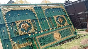 Metal Gate
