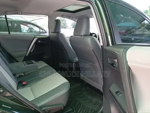 Toyota RAV4 2014 Green