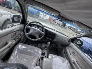 Toyota Tacoma X Runner 2004 Silver