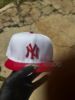 Fitted/Strap Back Caps