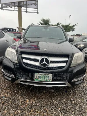 Mercedes-Benz GLK-Class 350 2014 Black