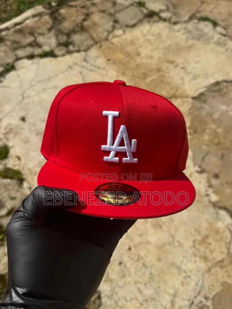 Fitted/Strap Back Caps