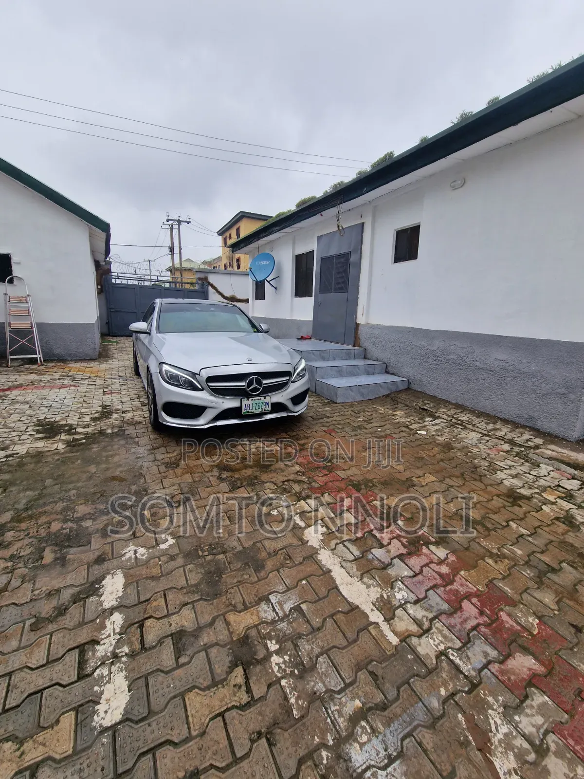 Mercedes-Benz C400 2016 Silver