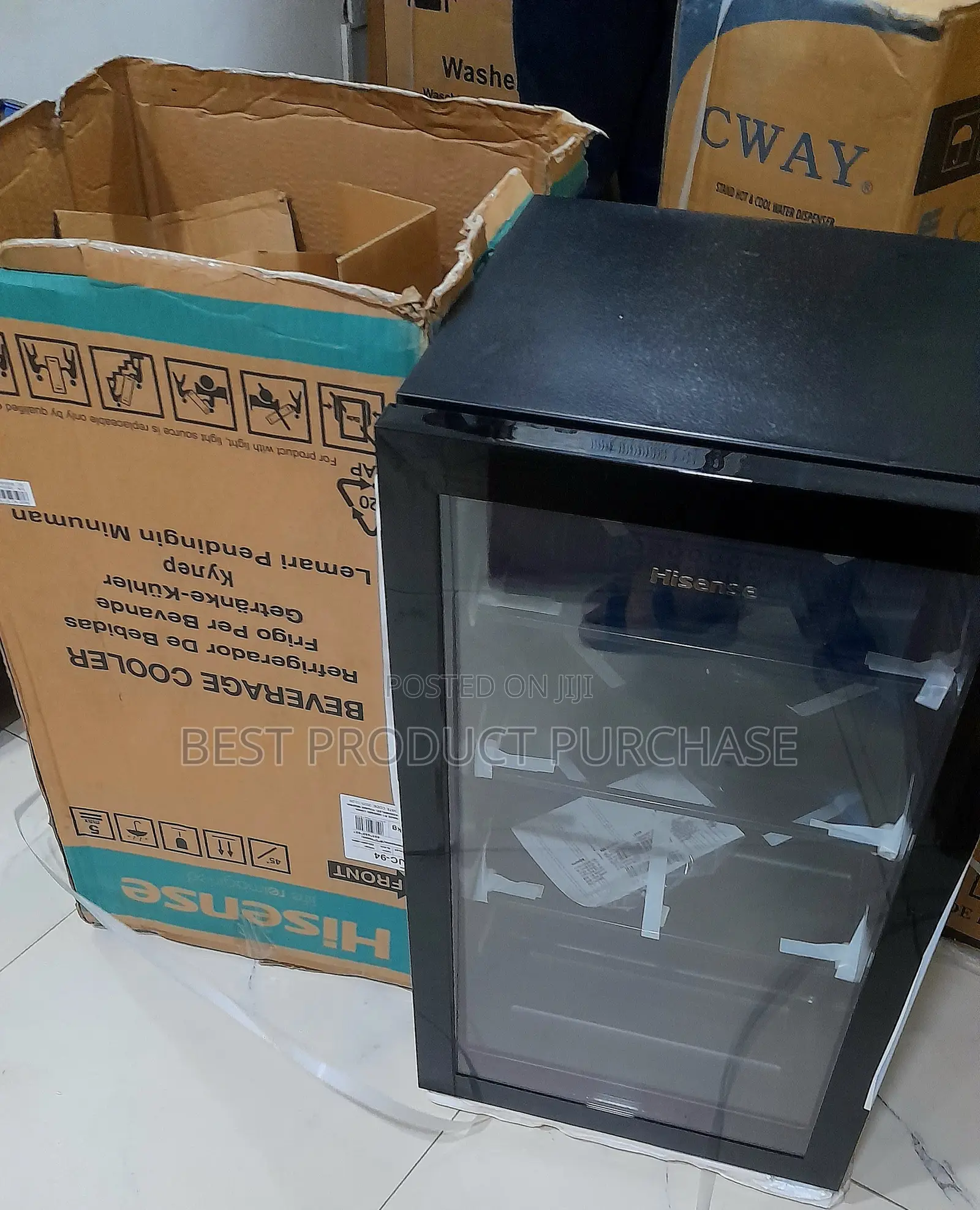 New Hisense Commercial Drinks Display Cooler