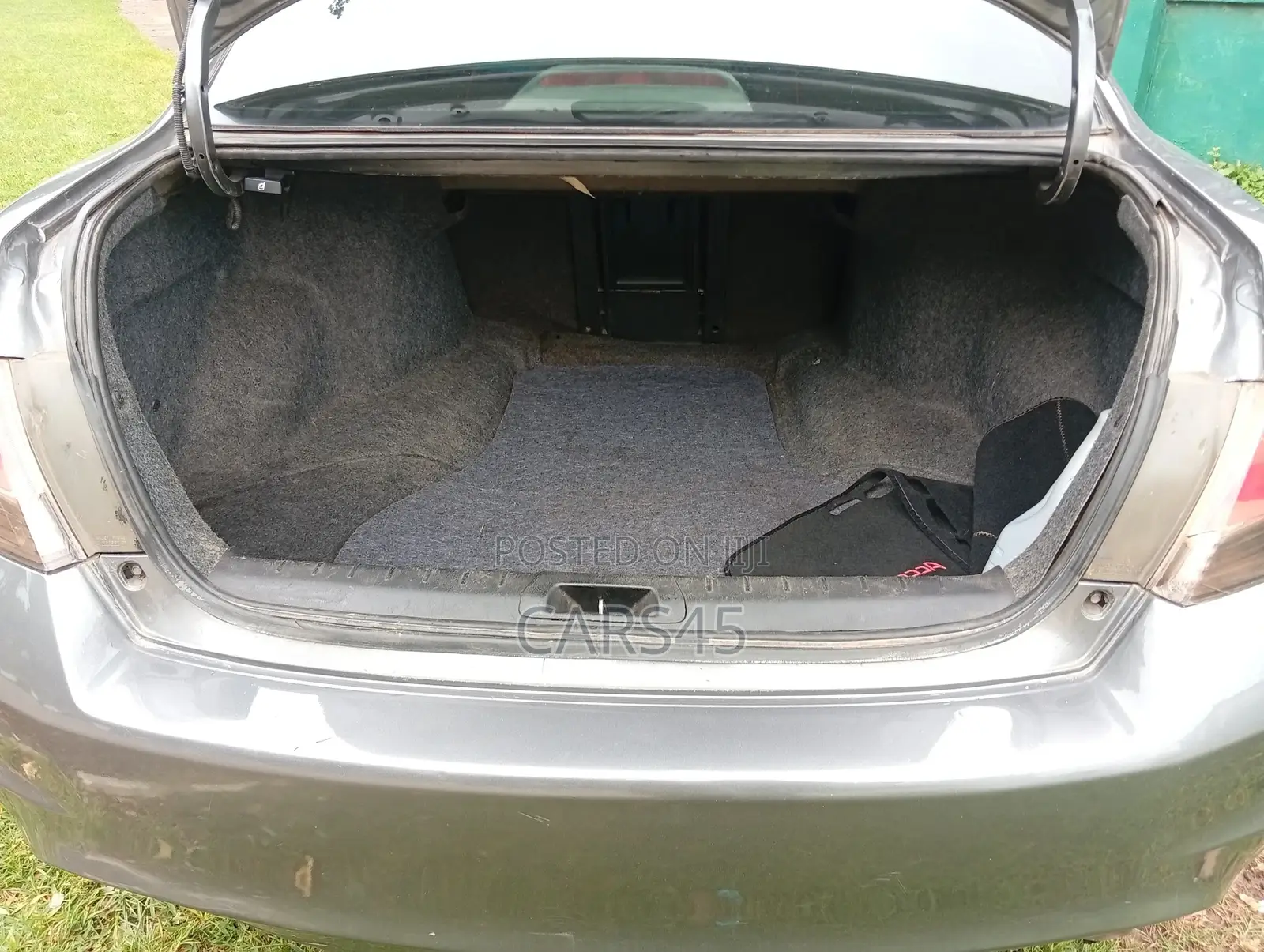 Honda Accord 2012 Gray