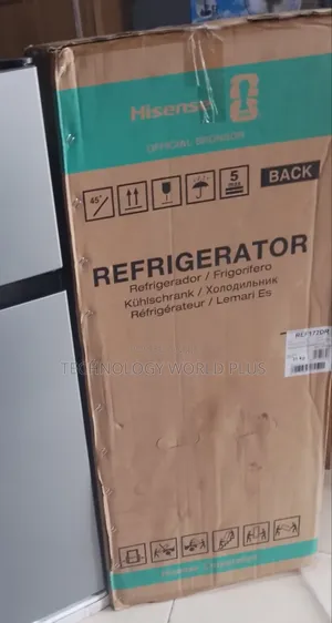 Hisense 124L Refridge, Silver Color, Top Freezer 2 Shelf